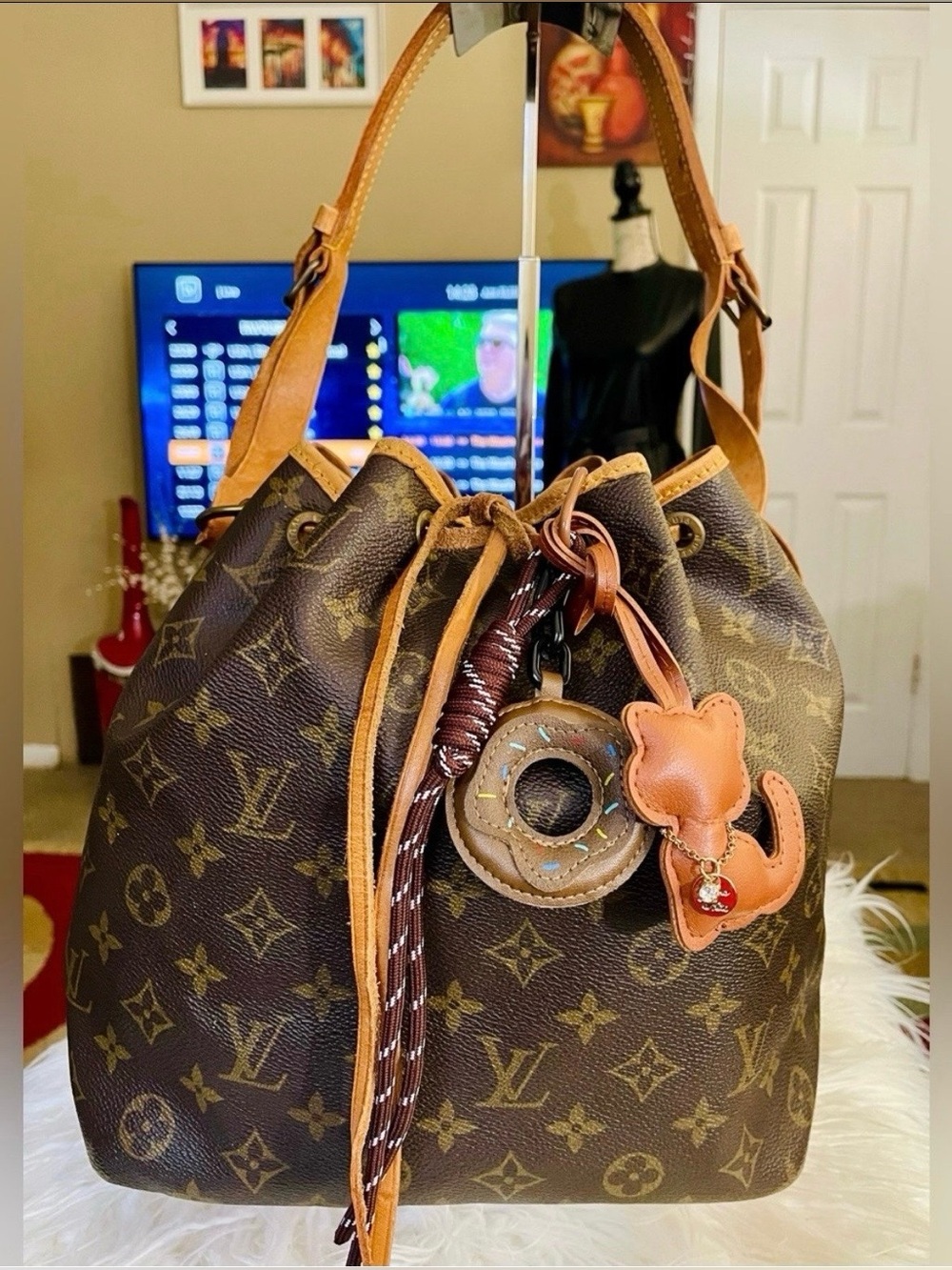 Louis Vuitton Noe Bucket Monogram Shoulder Bag